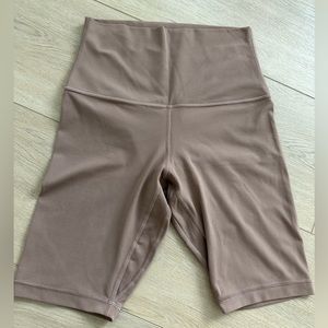 Lululemon align super high rise pant 10”